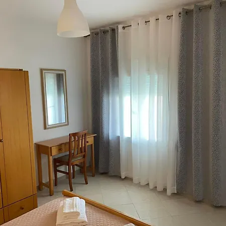 Claudia 2 Apartment